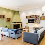 Modern Flat Nearby Sea 公寓 *