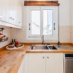 Modern Flat Nearby Sea 莫奈姆瓦夏