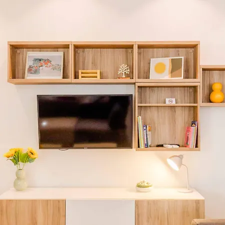 Modern Flat Nearby Sea Apartment *