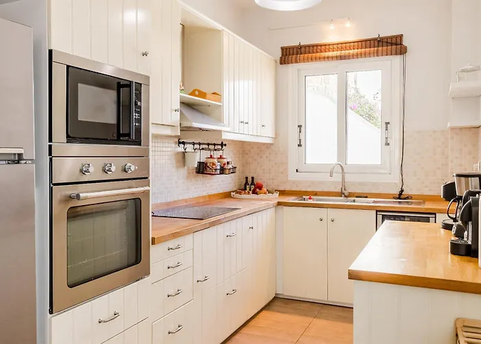 Modern Flat Nearby Sea Апартаменты *