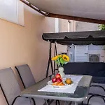 Modern Flat Nearby Sea *