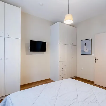 Modern Flat Nearby Sea *