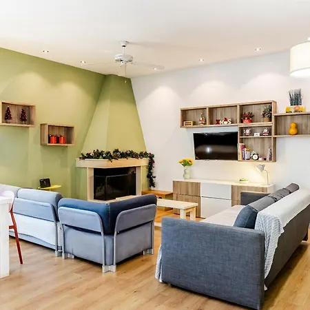 Modern Flat Nearby Sea Apartment *