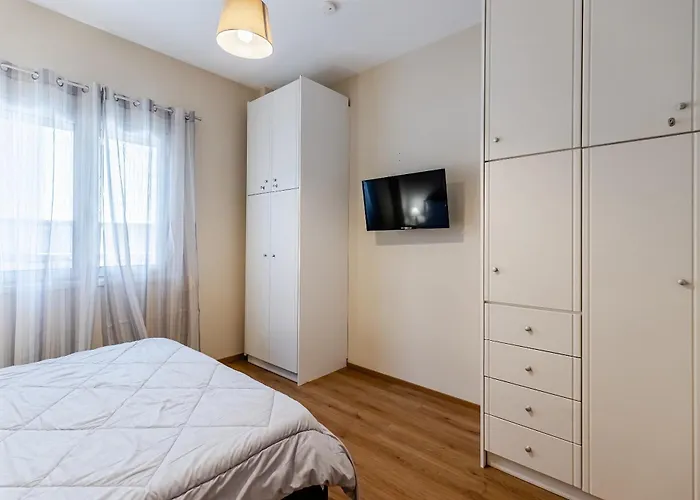 Modern Flat Nearby Sea *