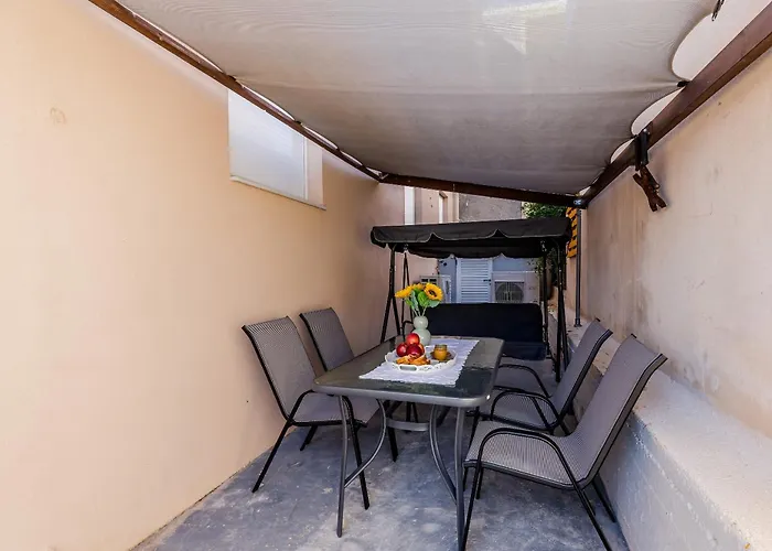 Apartman Modern Flat Nearby Sea *